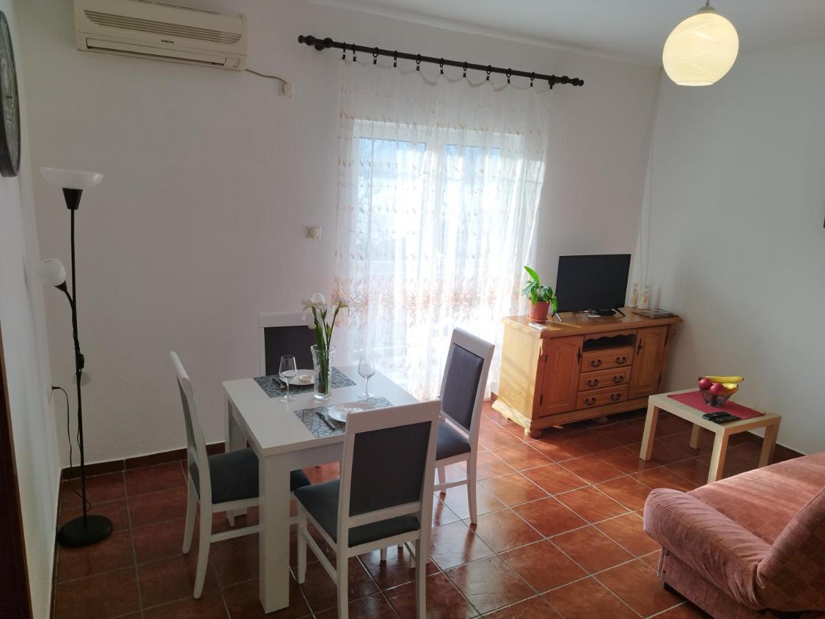 Milka Apartment Kotor Eksteriør bilde
