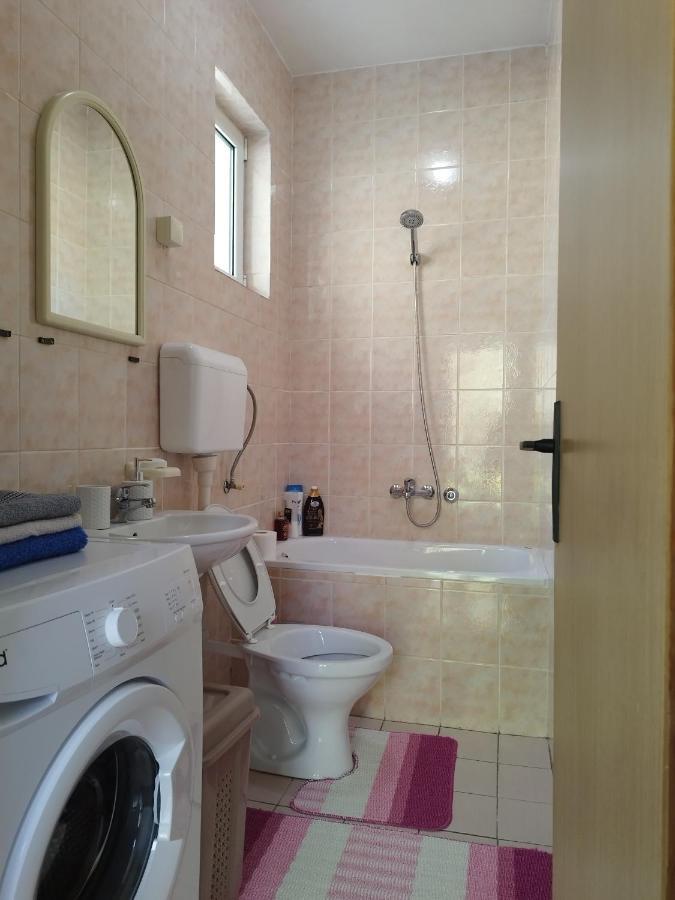 Milka Apartment Kotor Eksteriør bilde